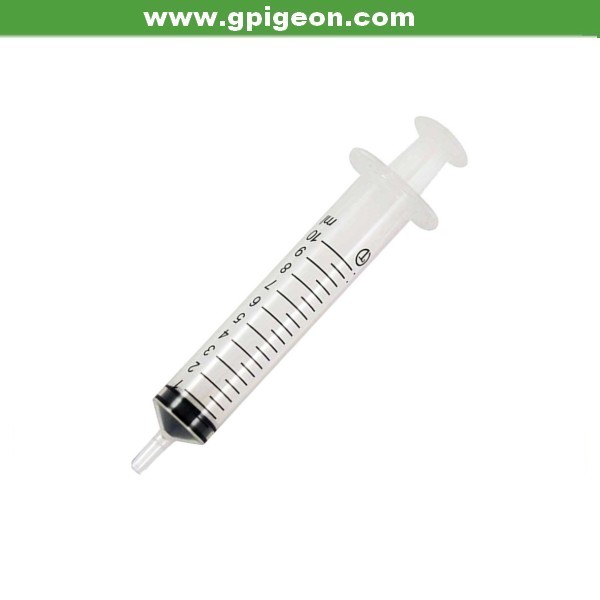 Disposable syringe with needle sterile