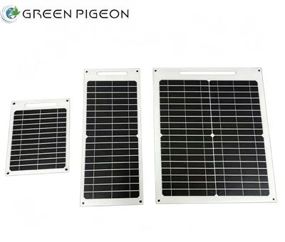 Panneaux solaires flexibles légers